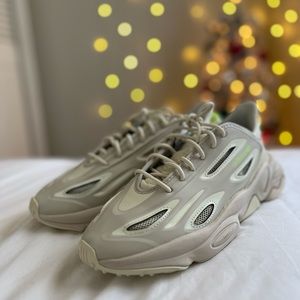 Ozweego Celox ‘Talc Signal Green’ sneakers